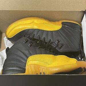 Air Jordan 12 Retro (GS) Youth 4